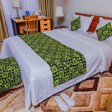 One Click Hotel Kigali Eksteriør bilde