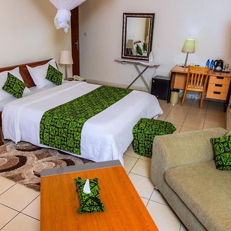 One Click Hotel Kigali Eksteriør bilde