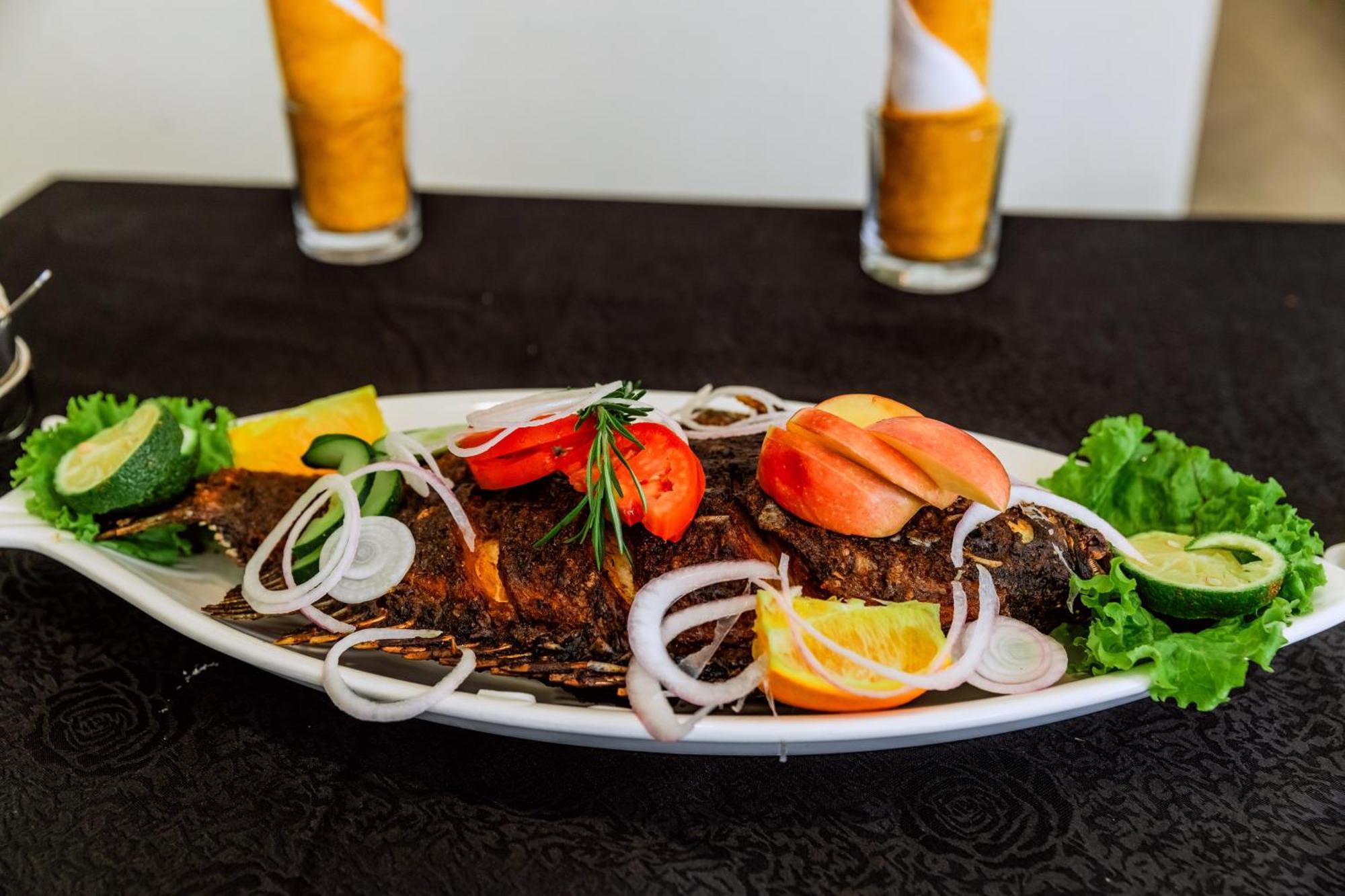 One Click Hotel Kigali Eksteriør bilde