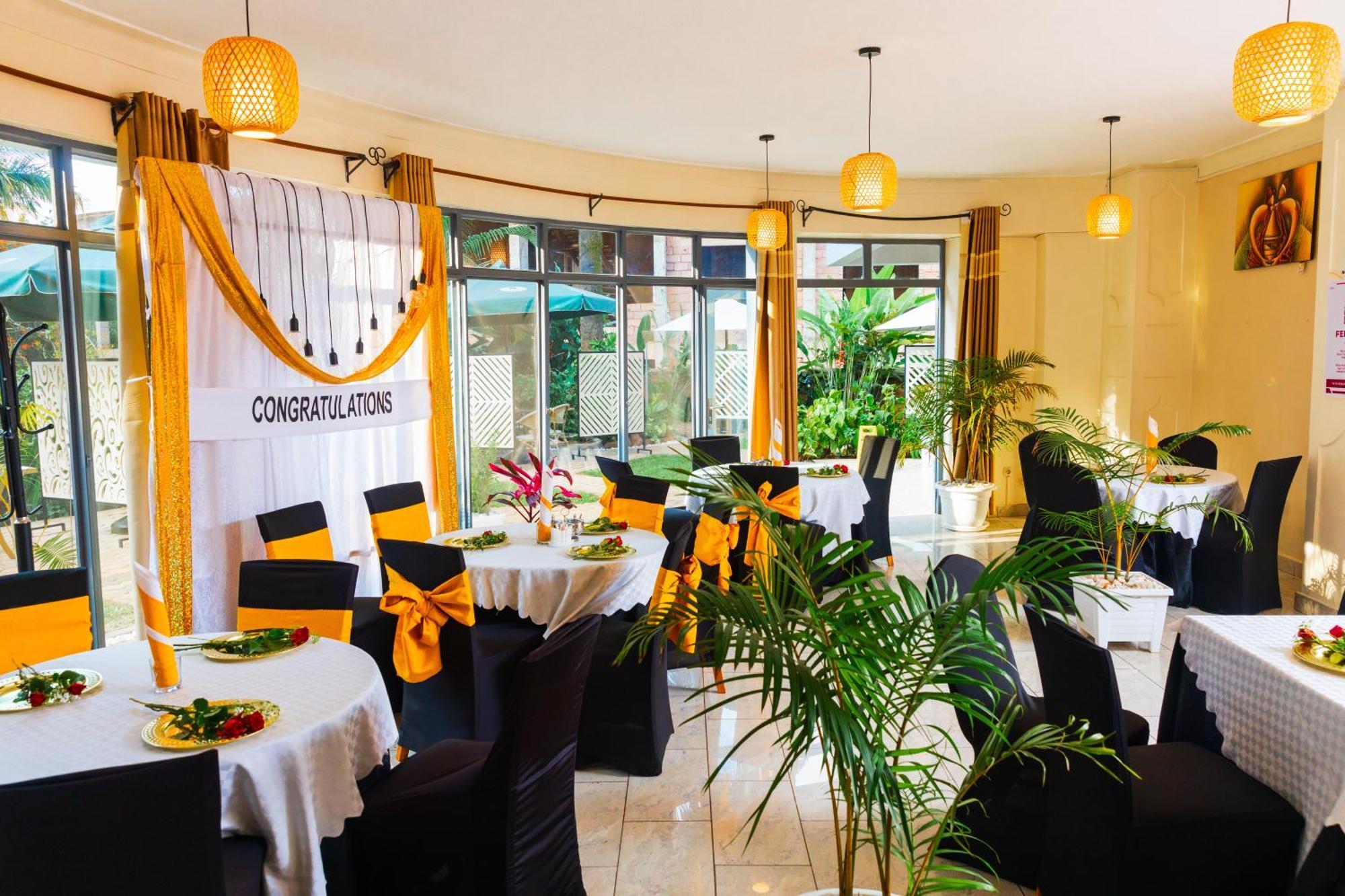 One Click Hotel Kigali Eksteriør bilde