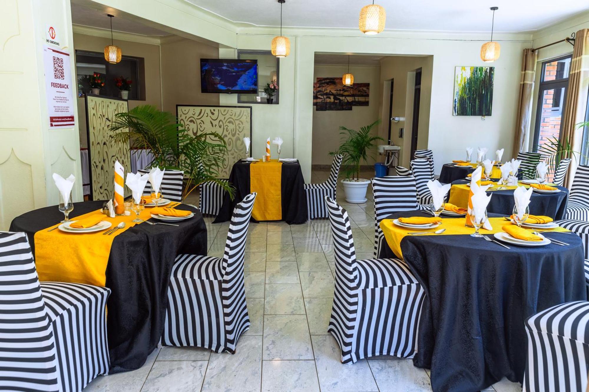 One Click Hotel Kigali Eksteriør bilde